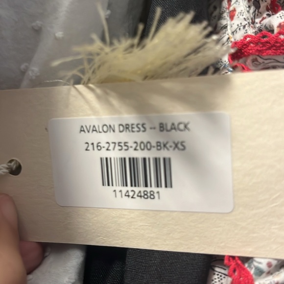 Doen✨Avalon Dress Black   Price is firm no offers - Picture 6 of 10